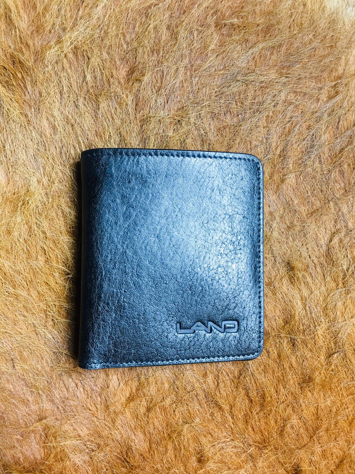 The Limited Collection:  Men's Pullout Wallet